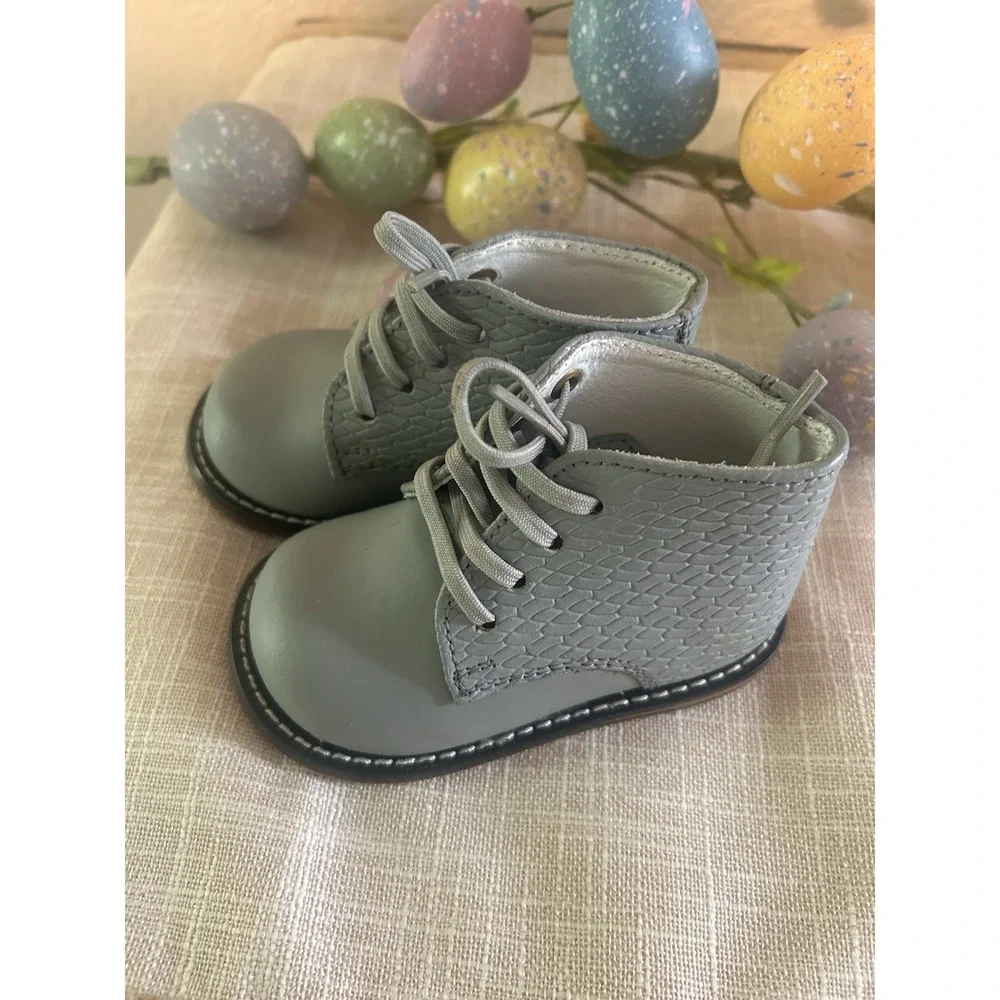 Cute! JOSMO Walker Unisex Baby Walking Shoes Size 3.5 Genuine Leather Gray